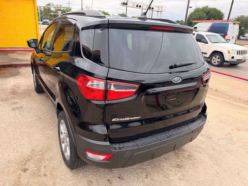 Used 2021 Ford EcoSport SE FWD image 3