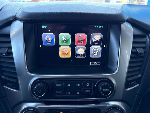 Used 2019 Chevrolet Suburban LT w/ RST Edition AWD/4WD image 23