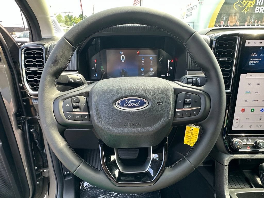 New 2026 Ford Ranger XLT w/ Equipment Group 301A High AWD/4WD image 8