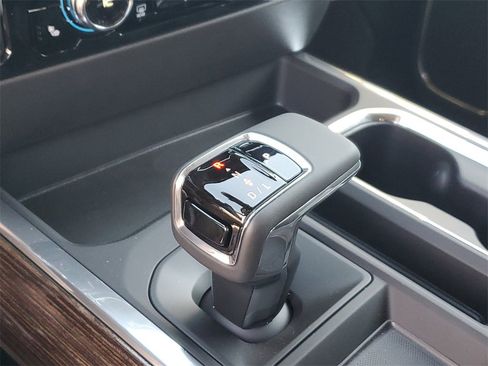 New 2026 GMC Sierra 1500 Elevation w/ Elevation Premium Package image 18