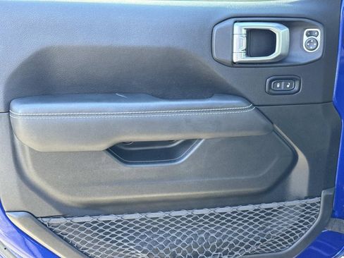 Used 2020 Jeep Wrangler Unlimited Sahara w/ Dual Top Group image 21