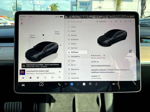 Used 2023 Tesla Model 3 Performance image 9