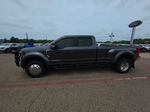 Used 2019 Ford F450 Lariat w/ Lariat Value Package AWD/4WD image 6