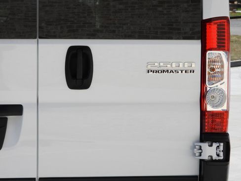 Used 2024 RAM ProMaster 2500 159 High Roof w/ Convenience Group FWD image 31