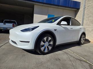 Used 2023 Tesla Model Y Long Range video 2