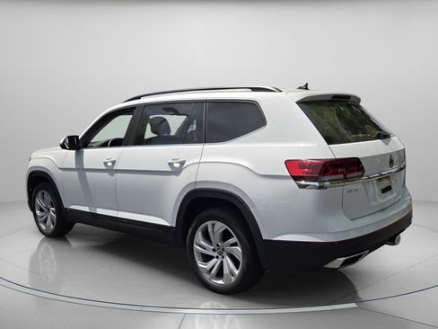 Used 2022 Volkswagen Atlas SE FWD image 3