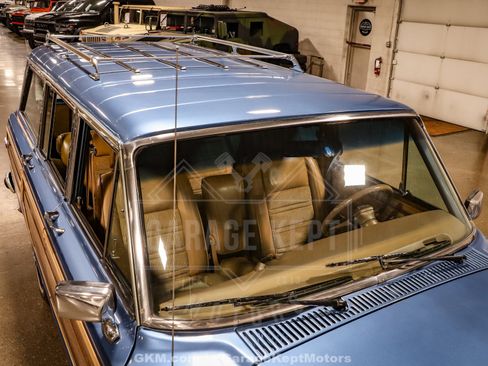 Used 1987 Jeep Grand Wagoneer AWD/4WD image 16