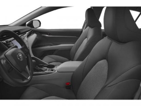 Used 2019 Toyota Camry LE image 12