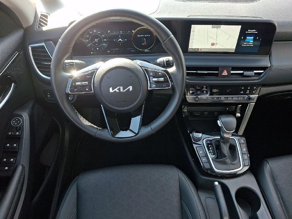 Used 2024 Kia Seltos EX AWD/4WD image 11