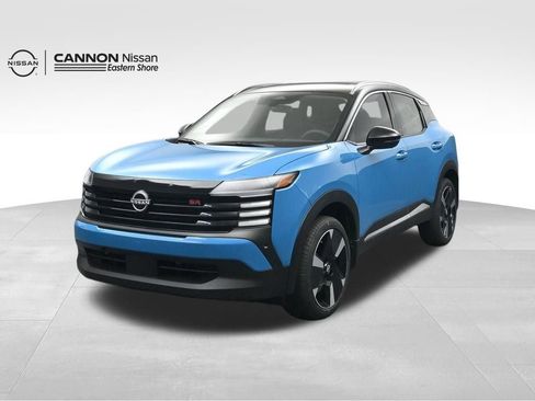 New 2026 Nissan Kicks SR w/ SR Premium Package FWD image 1