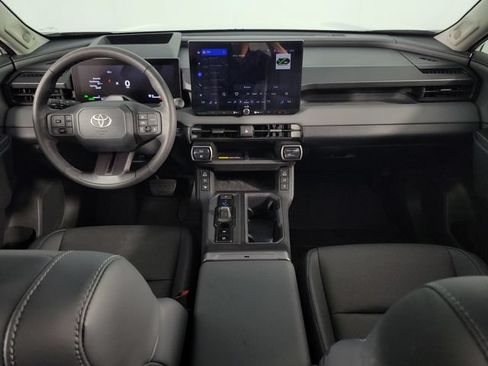 Used 2026 Toyota RAV4 Limited AWD/4WD image 27