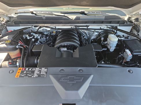 Used 2018 Chevrolet Silverado 1500 LT w/ All Star Edition AWD/4WD image 35