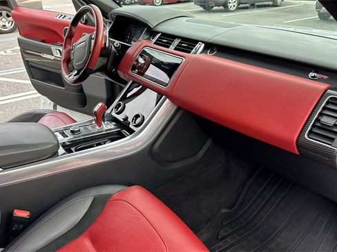 Used 2021 Land Rover Range Rover Sport SVR image 33