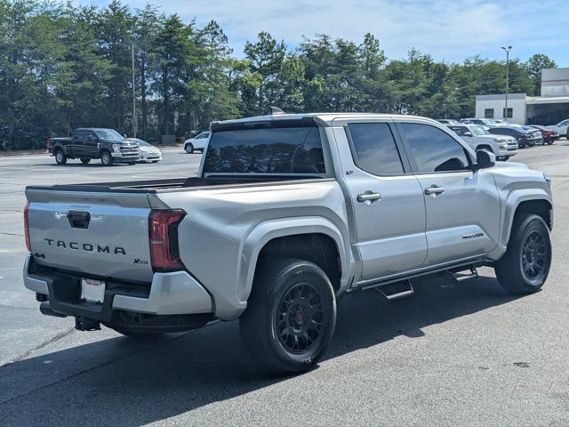 Used 2025 Toyota Tacoma SR5 AWD/4WD image 7