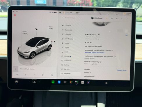 Used 2023 Tesla Model Y Long Range AWD/4WD image 12