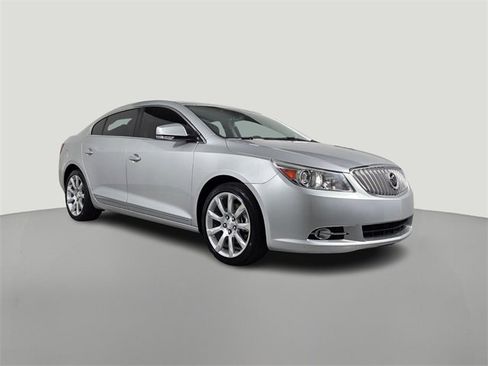 Used 2010 Buick LaCrosse CXS w/ Touring Package image 7