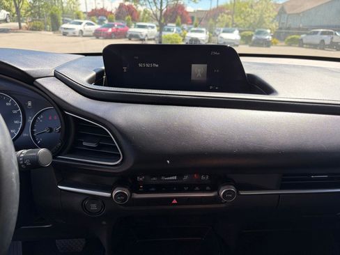 Used 2025 MAZDA CX-30 AWD 2.5 S w/ Select Sport Pkg image 16