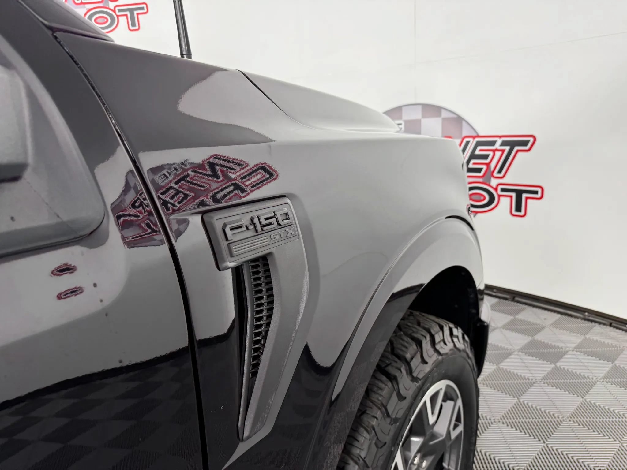 Used 2024 Ford F150 STX AWD/4WD image 29