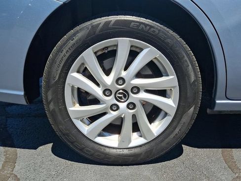 Used 2013 MAZDA MAZDA5 Sport FWD image 8