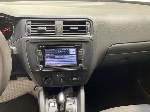 Used 2015 Volkswagen Jetta S FWD image 16