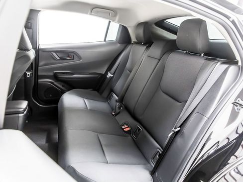 Used 2023 Toyota Prius LE image 31