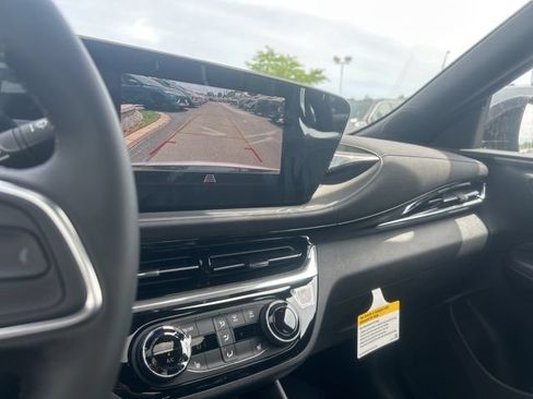 New 2026 Buick Envista Sport Touring FWD image 26