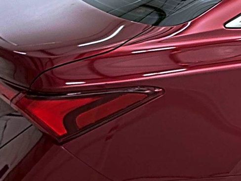 Used 2021 Toyota Avalon XLE w/ Carpet Mat Package (TMS) image 13