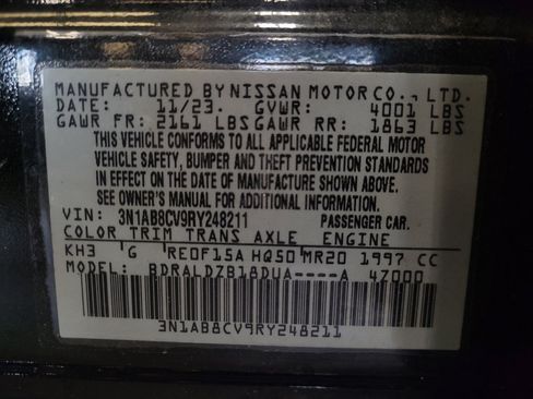 Used 2024 Nissan Sentra SV FWD image 33