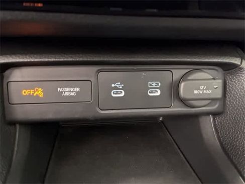 Certified 2025 Honda Civic LX image 32