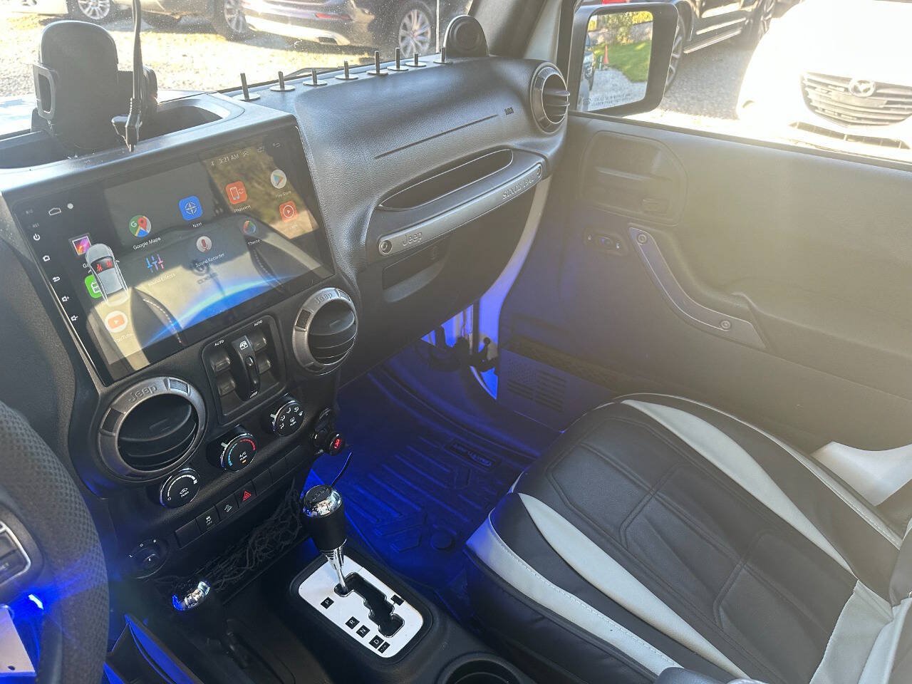 Used 2014 Jeep Wrangler Unlimited Sport w/ Quick Order Package 24S AWD/4WD image 23