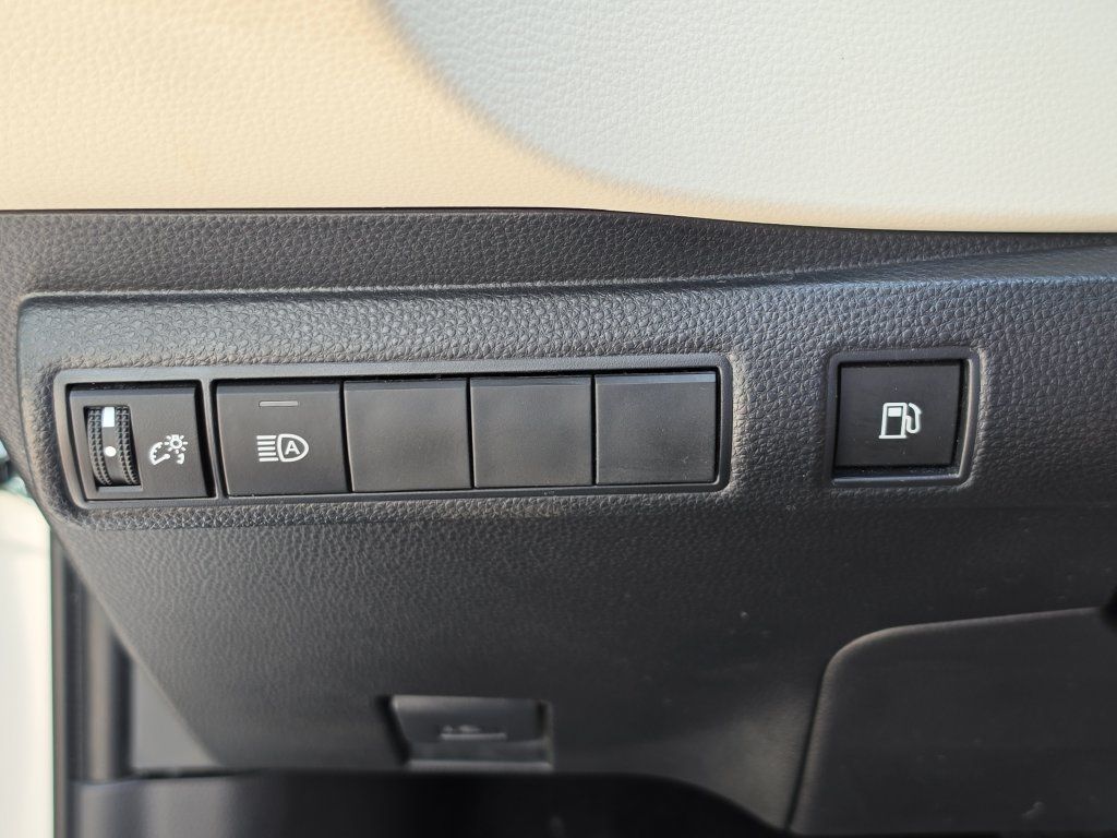 Used 2026 Toyota Corolla LE FWD image 26