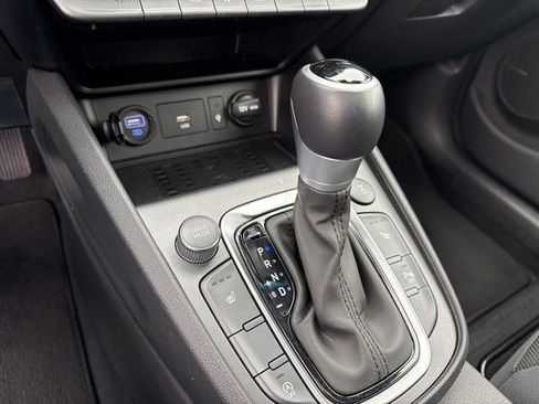 Certified 2023 Hyundai Kona Limited image 12