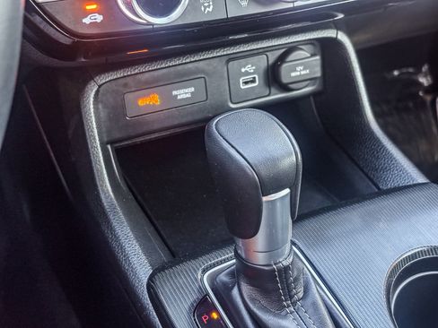 Certified 2024 Honda Civic EX-L image 25