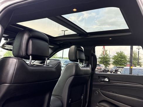 Used 2020 Jeep Grand Cherokee High Altitude AWD/4WD image 25