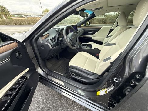 Used 2023 Lexus ES 350 350 w/ Premium Package image 30