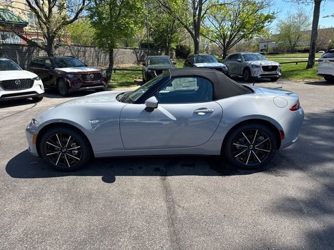 New 2026 MAZDA MX-5 Miata Grand Touring image 6