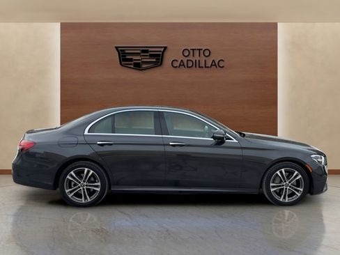 Used 2023 Mercedes-Benz E 350 4MATIC Sedan image 6