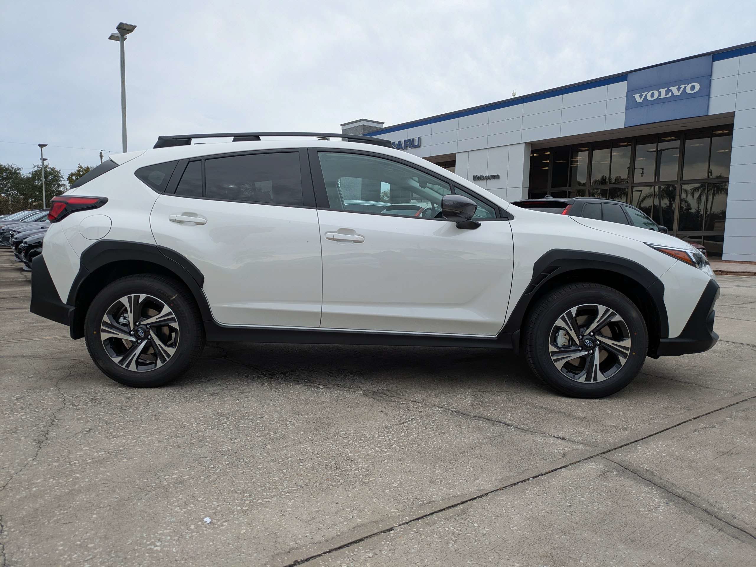 Used 2026 Subaru Crosstrek 2.5i Premium w/ Convenience Package #2 AWD/4WD image 3