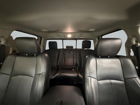 Used 2018 RAM 1500 Laramie w/ Convenience Group image 11