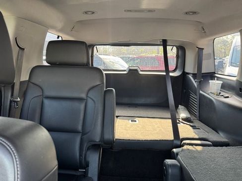 Used 2018 GMC Yukon SLT image 26