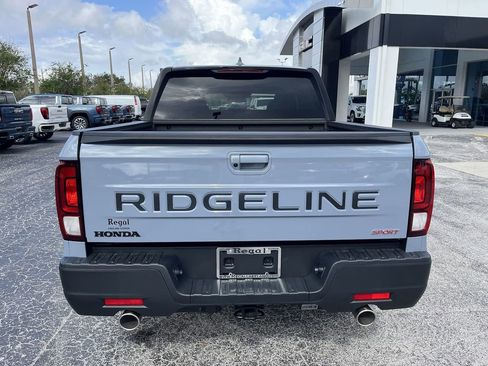 New 2026 Honda Ridgeline Sport image 4