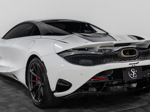 Used 2024 McLaren 750S Spider image 20