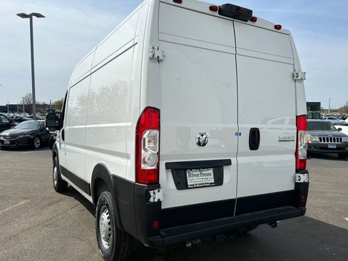 New 2024 RAM ProMaster 1500 w/ Convenience Group image 6