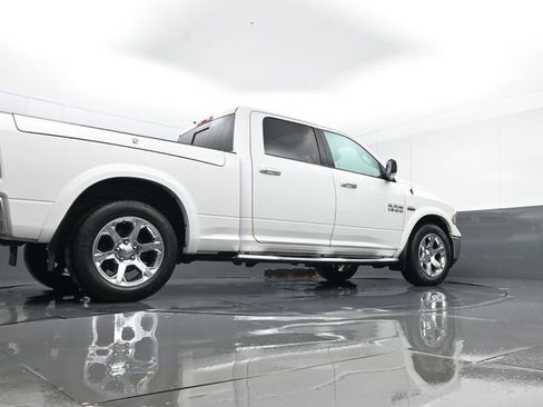 Used 2018 RAM 1500 Laramie image 26