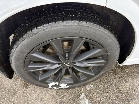 Used 2024 Lexus RX 500h F Sport image 10