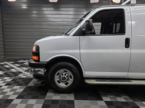 Used 2021 GMC Savana 2500 w/ Driver Convenience Package RWD image 29