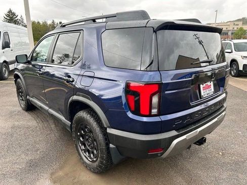 Used 2026 Honda Passport TrailSport image 3