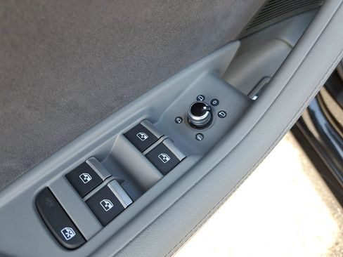 Used 2018 Audi S4 Premium Plus w/ Navigation Package image 14