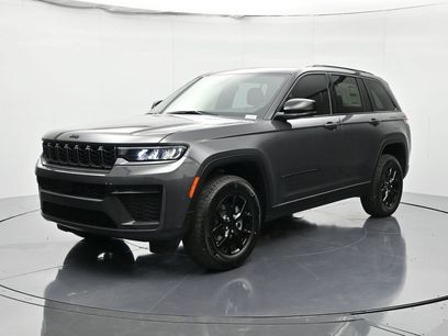 New 2026 Jeep Grand Cherokee Altitude
