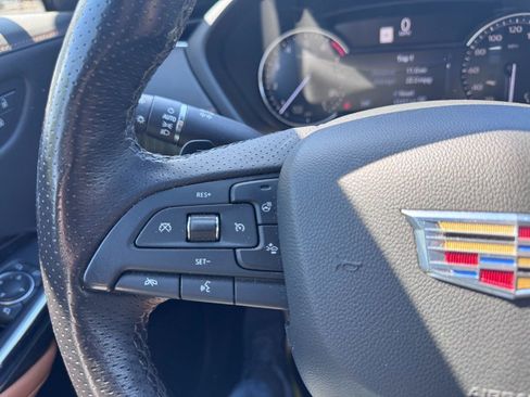 Used 2019 Cadillac XT4 Sport AWD/4WD image 18